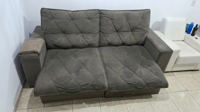 Sofá Cama/Confortável em Ótimo Estado - Oportunidade!