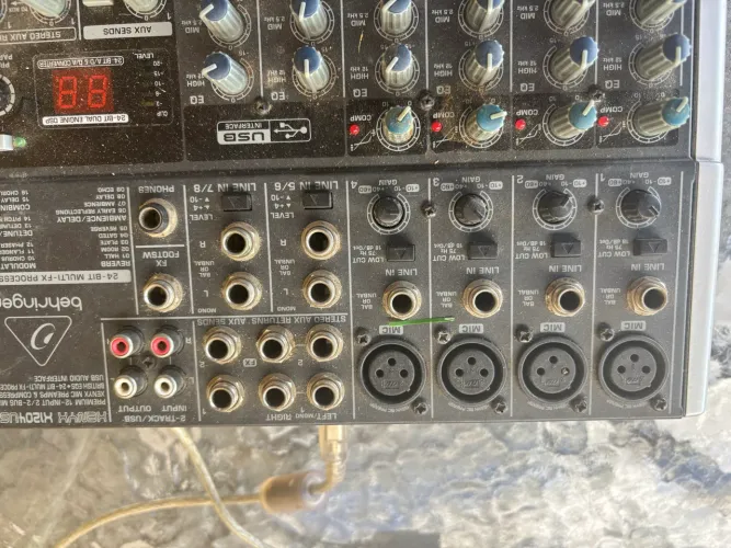 Kit, interface + 2 alto falantes