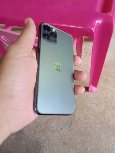 Vendo iPhone 11 pro 256