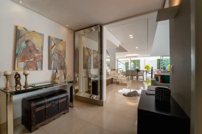 Casa em condominio Bosque Karaiba com 3 suítes no pavimento superior e escritório no pavim