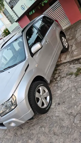 Suzuki Grand Vitara 2.0 16V 4x2/4x4 5P Aut. 2010