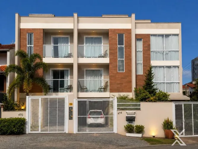 Casa com 2 dormitórios à venda, 95 m² por R$ 630.000,00 - Asilo - Blumenau/SC