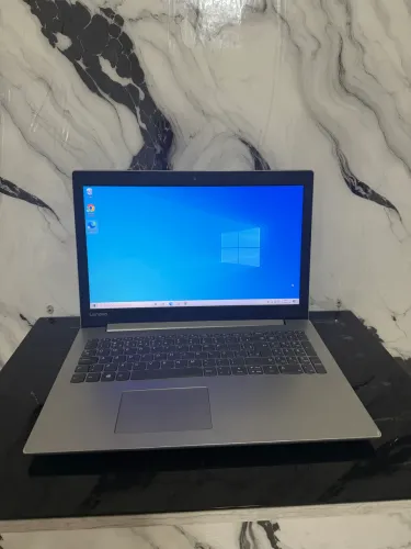 Notebook Lenovo Core i5 - 8 Gb de memória RAM 240 SSD