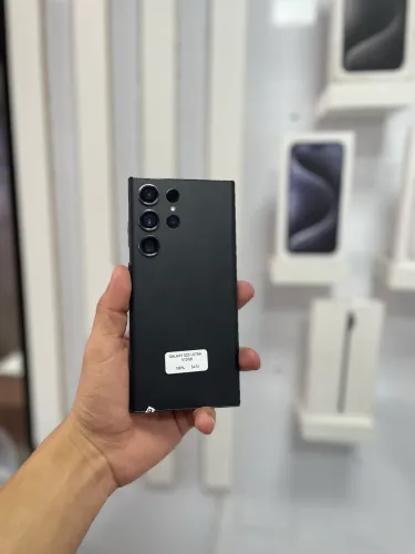 Samsung Galaxy S23 Ultra - 512GB / 12 RAM