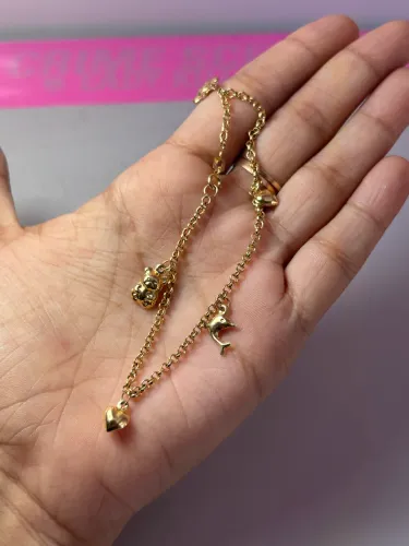 Pulseira feminina c/ 5 pingentes Ouro, 3.2 g (20 cm).