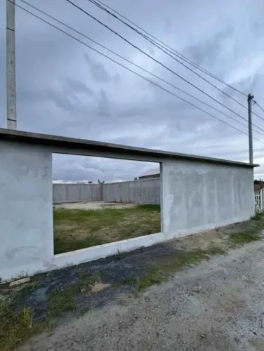 Terreno murado 220m2