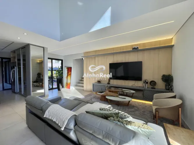 Locação R$20.000,00 - 320m² - Casa disponível no Costa Laguna - Alphaville La