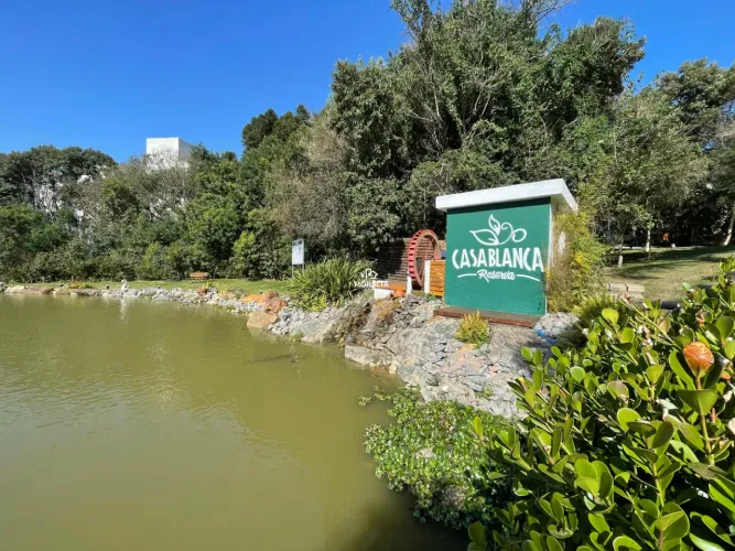 Apartamento em Condominio Clube Casa Blanca - São José dos Pinhais