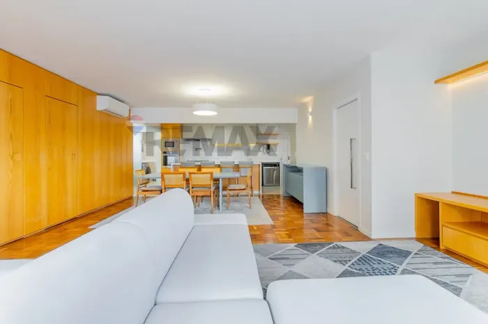 Compre seu Apartamento | 154 m² | reformado | 3 dormitórios e 1 suíte | ar-condicionado |