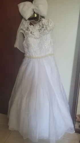 Vestido de dama de honra infantil branco luxo (4-6 anos) com renda e pérolas
