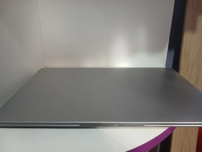 Notebook Lenovo Ideapad1, pouco usado, em ótimas condições. Interessados, chama no chat.