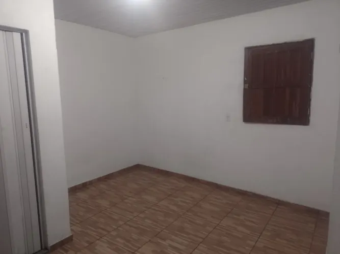 Quarto disponível pra aluguel no zumbi dos Palmares para solteiro e para casal