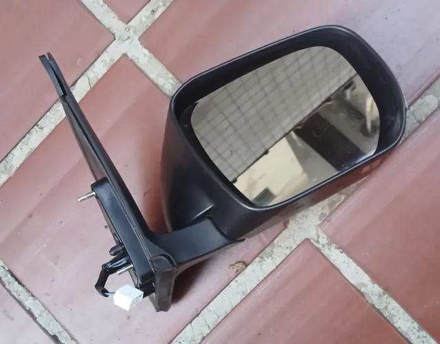 Retrovisor Suzuki Grand Vitara direito 