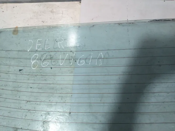 Vidro Vigia traseiro Ford Delrey 87 