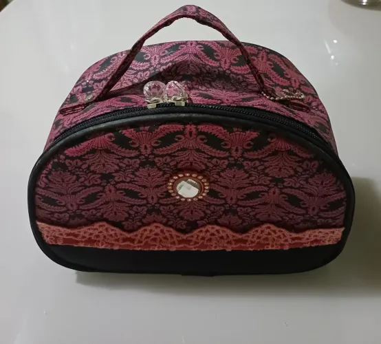 Necessaire