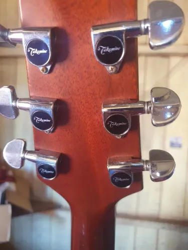 Vendo esse violão takamine japonês pt207