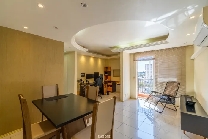 Apartamento para venda em Vila Nova com 3 quartos, 60m²