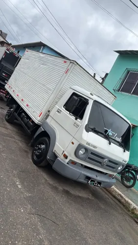 VW Delivery 5-140