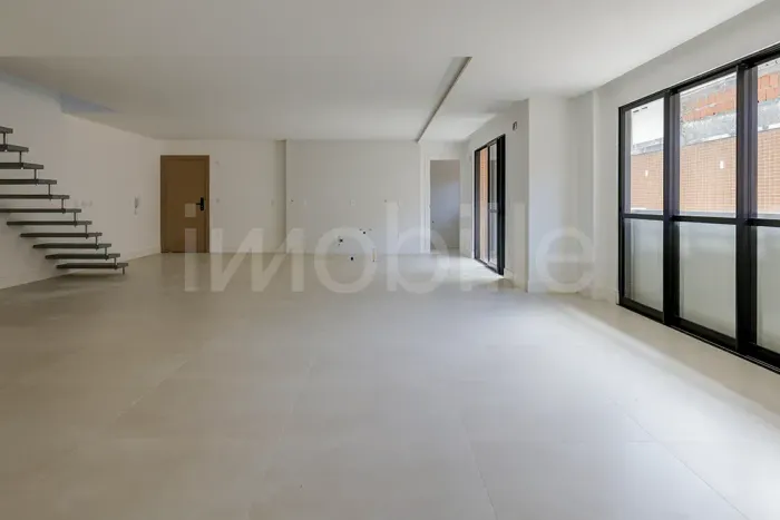 Apartamento Garden Duplex no Edifício La Plage