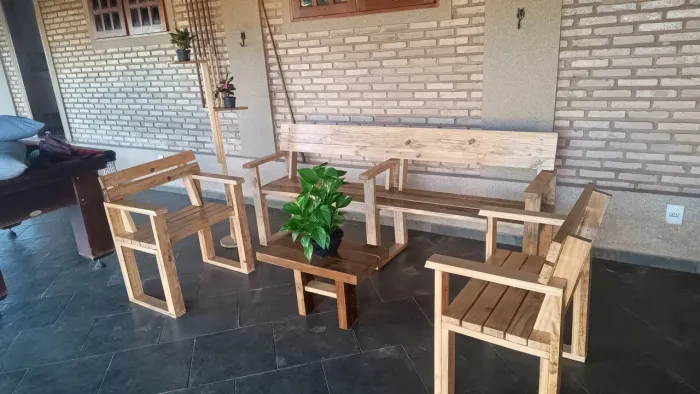 CONJUNTO RUSTICO POLTRONAS MADEIRA
