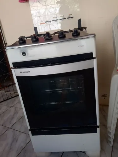 Vendo fogão usado bem conservado 4 bocas automático