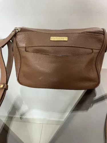 Bolsa Lê Postiche em couro marrom