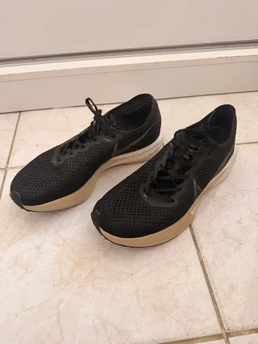 Tênis Vaporfly Next% 3 - Placa de Carbono