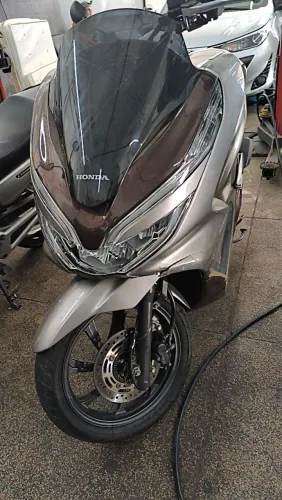 PCX muito nova