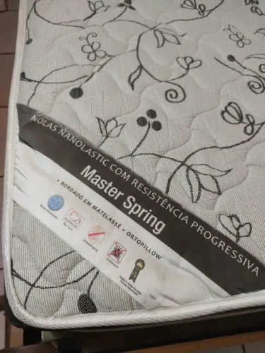 Colchão solteiro Master Spring Ortobom com molas ensacadas