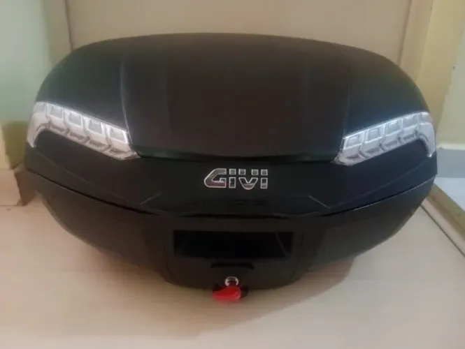 bau givi 46 litros