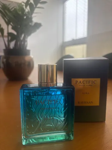 Perfume Pacific Aura Rayhaan