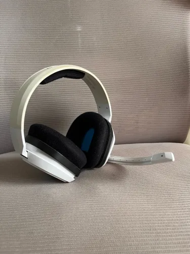 Fone Astro A10 Usado