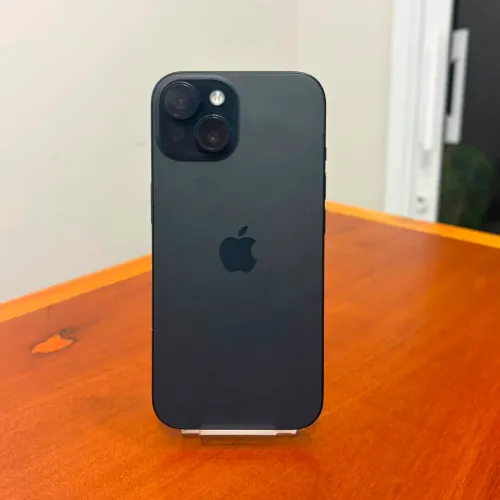 iPhone 15 - 128GB - Sem detalhes - Bateria 94%