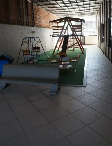 Imóvel para aluguel tem 94 metros quadrados com 3 quartos em Stiep - Salvador - BA