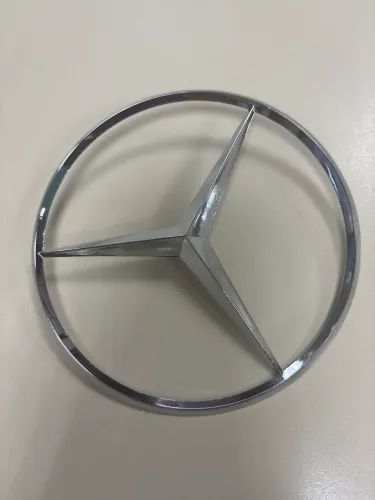 Emblema Mercedes-Benz