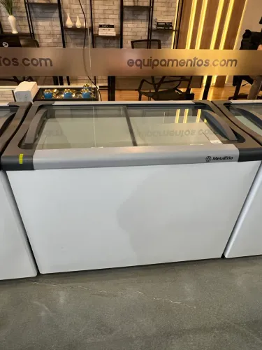 Freezer horizontal 300L tampa de vidro Metalfrio - pronta entrega 