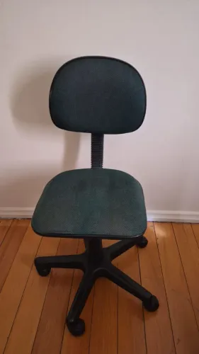 Vendo cadeira de escritório