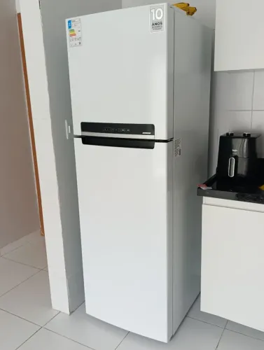 Geladeira Midea 425 litros 220v ,