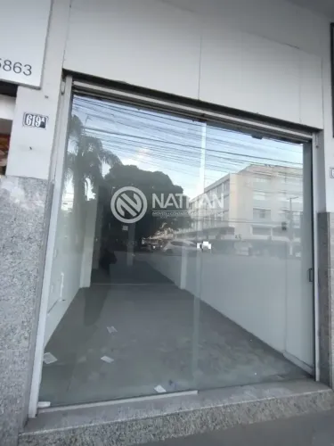 Loja para aluguel tem 56 metros quadrados em Várzea - Teresópolis - RJ