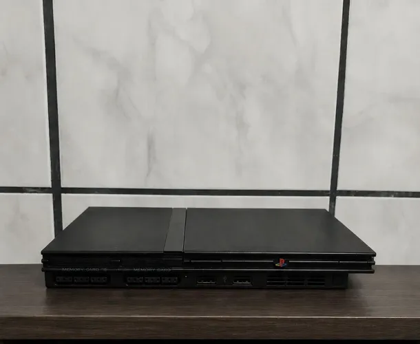 VENDE-SE PS2-SLIM