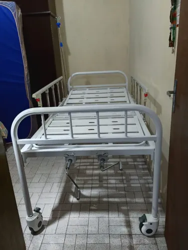 Cama hospitalar