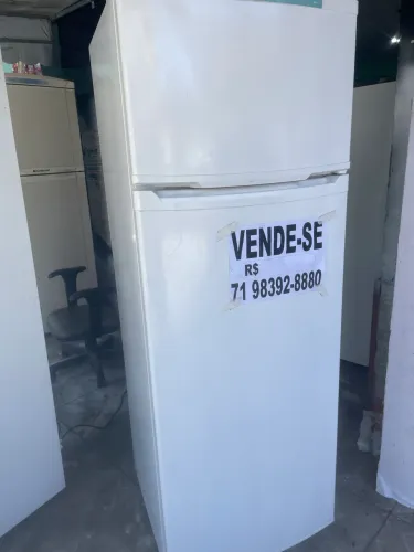 Geladeira cônsul funcionando perfeitamente 