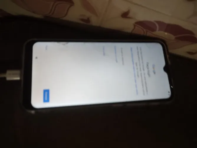 Celular moto G20 usado sem carregador C$: 200, Contato: *