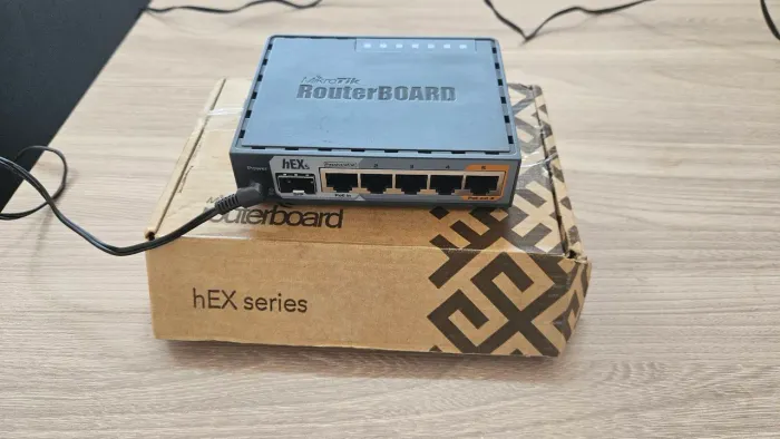 Kit roteadores + Switchs 