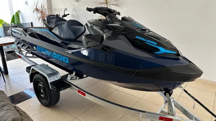 JET SKI SEADOO 230 GTX 2025