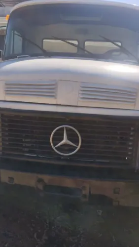 Mb 2214 caçamba