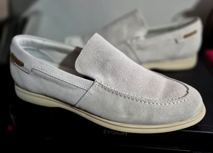 Sapato loafer masculino camurça cor lebre