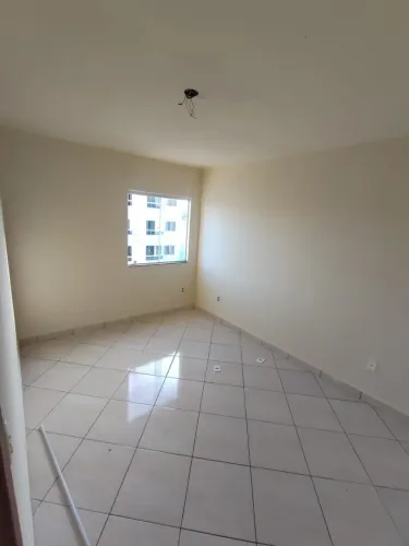 Alugo apartamento