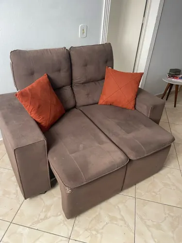 Sofá 2 lugares