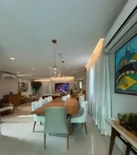 Duplex no Quintas das Laranjeiras. 4 suítes, piscina, escritório, terreno 406m2. Ótimo Pad